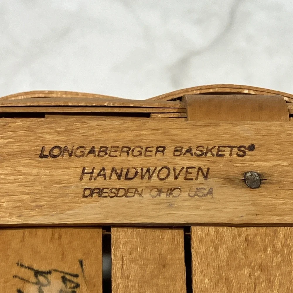 Longaberger 1977 Kleenex Tissue Box Brown With Wood Lid Vintage